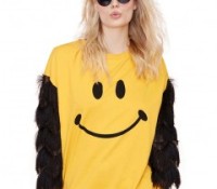 Tassel Sweatshirt with Smiley Print – Chicnova – Women’s Clothes – Tops & Shirts – Long Sleeve Shirts, Women’s Clothes – Sweatshirts & Hoodies – ,